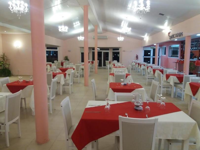 Hotel Copa Caribe Сан-Антонио-Оэсте Экстерьер фото